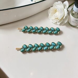 Elegant Teal Hair Clips